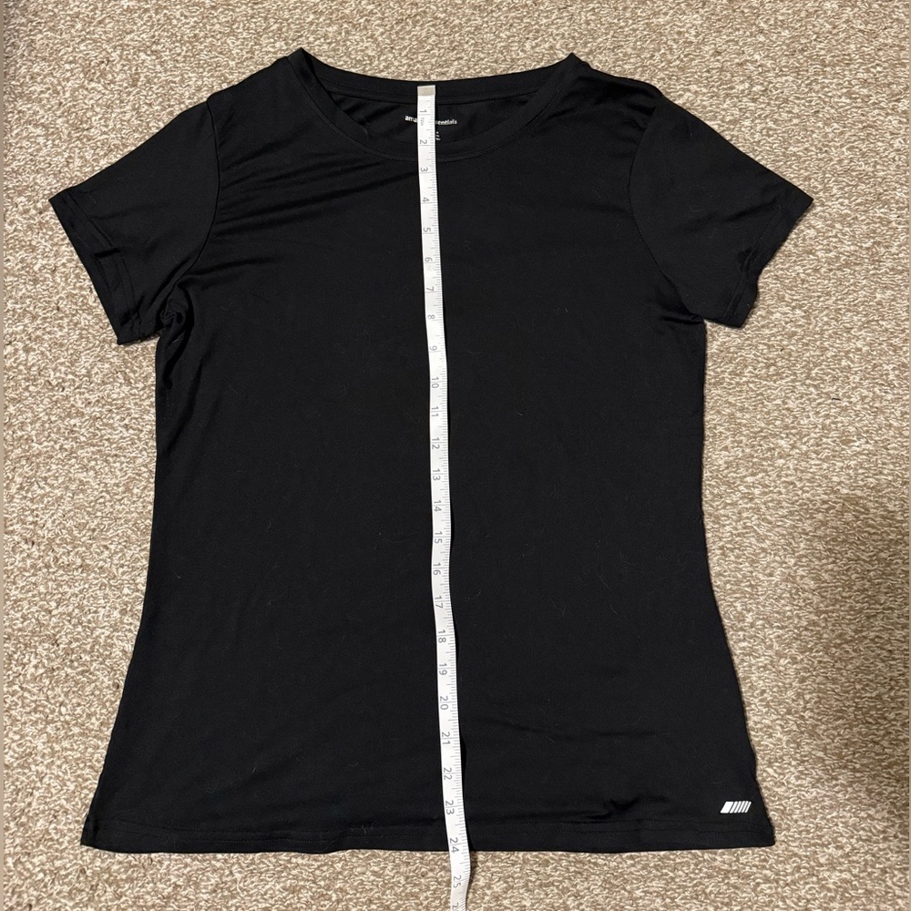 Amazon Essentials Black Short Sleeve Tee
